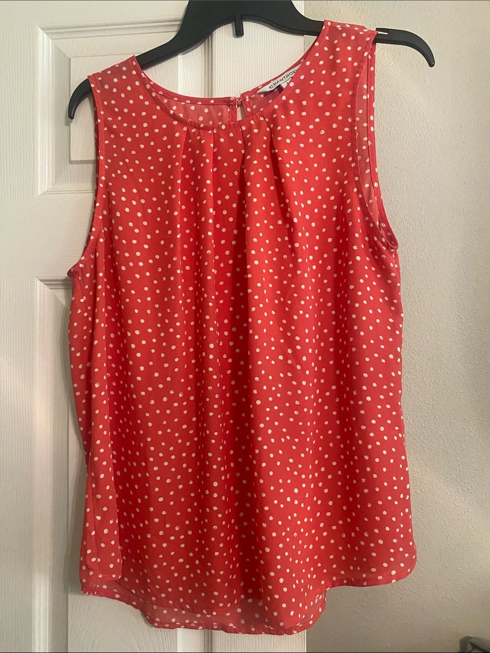 41 Hawthorn Coral Polka Dot Sleeveless Camisole